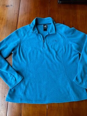 The North Face Women’s Teal Blue Quarter-Zip Fleece Pullover